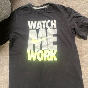 Nike tee